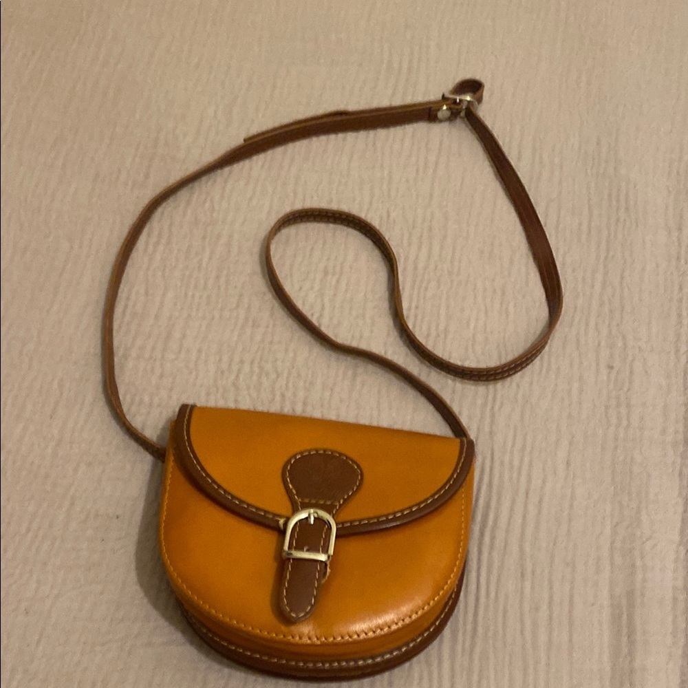Vera Pelle Elegant Tan and Brown Women's Crossbody Bag